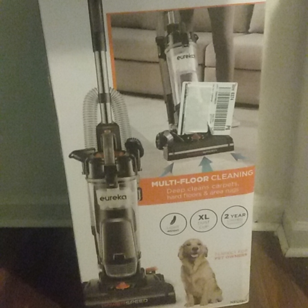 Eureka power speed lightweight vaccum
